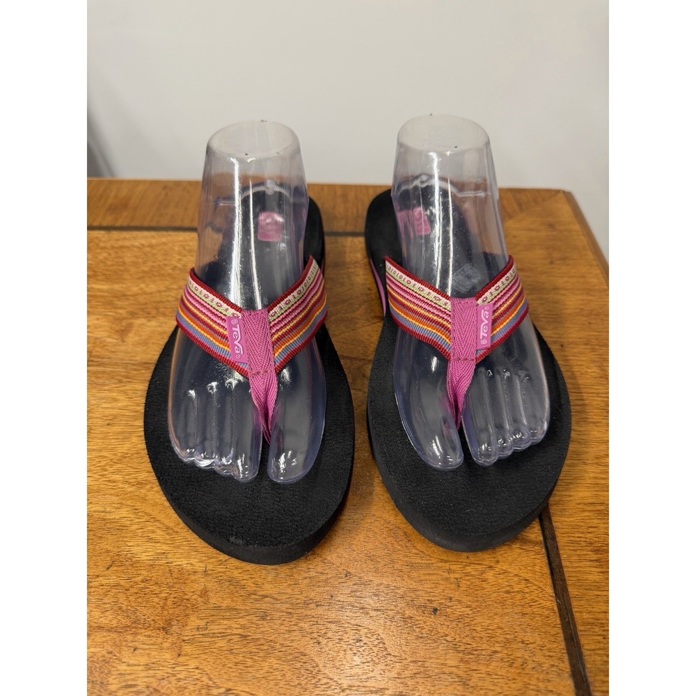 Teva Mush II Flip Flops Sandals Women's 10 Pink Black Foam Water Beach
